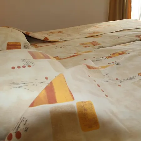 فندق Ivatea Family رافدا