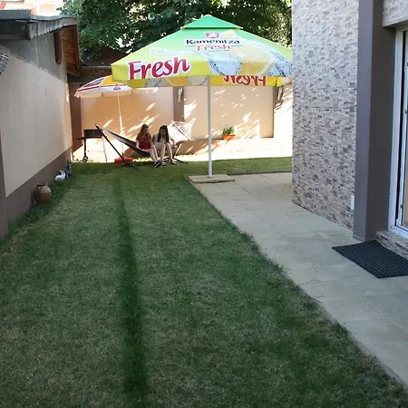 فندق Ivatea Family