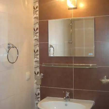 Ivatea Family 2* رافدا