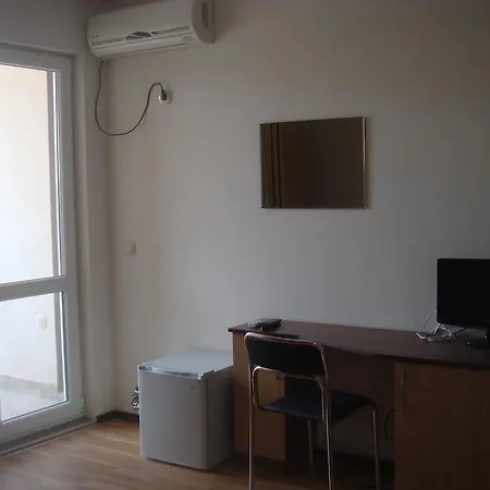 Ivatea Family رافدا