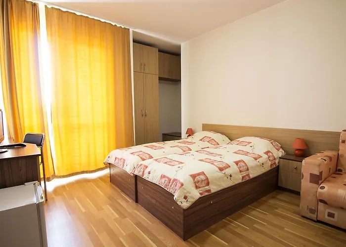 Hotel Ivatea Family 2*