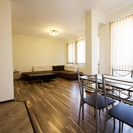 Hotel Ivatea Family 2*