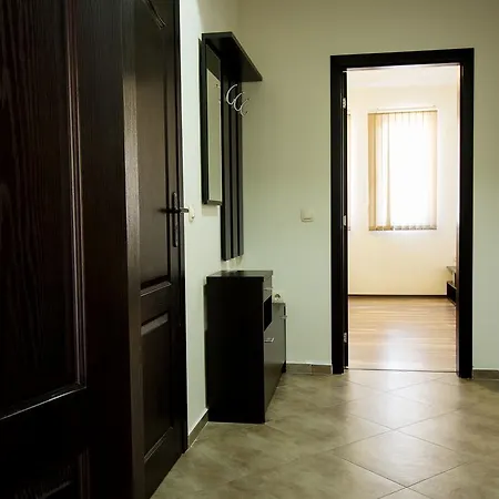 Ivatea Family Hotel 2*