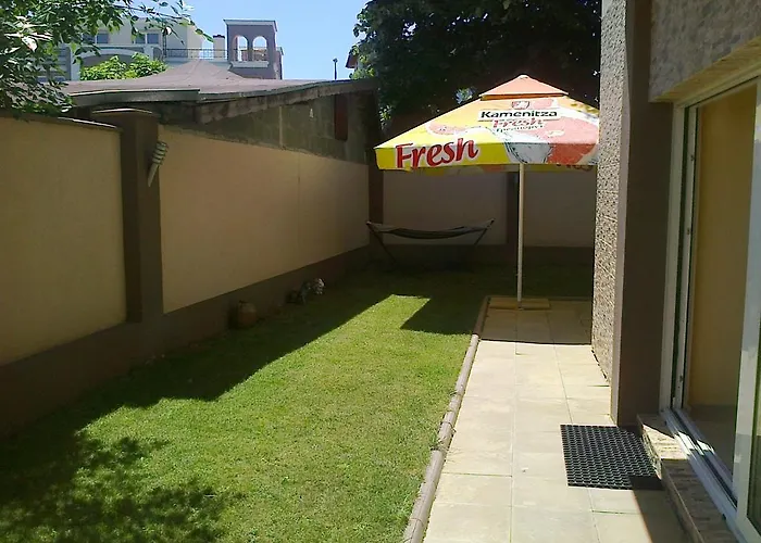 Ivatea Family 2* Ράβντα