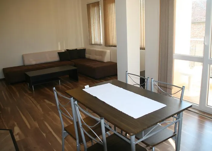 Ivatea Family Ράβντα