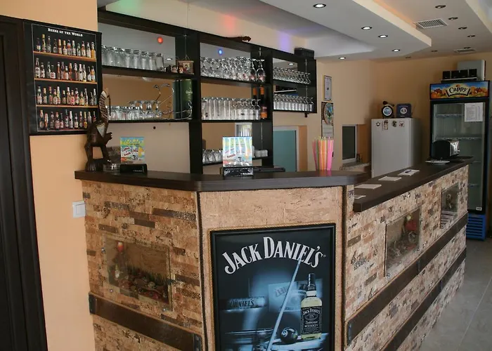 Ξενοδοχείο Ivatea Family